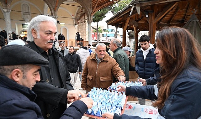 Aydın'da Bayram Coşkusu: Lokum İkramı ile Kutlandı