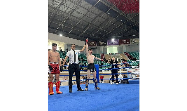 Kemer Belediyesi Kick Boks Takımı'ndan İki Bronz Madalya